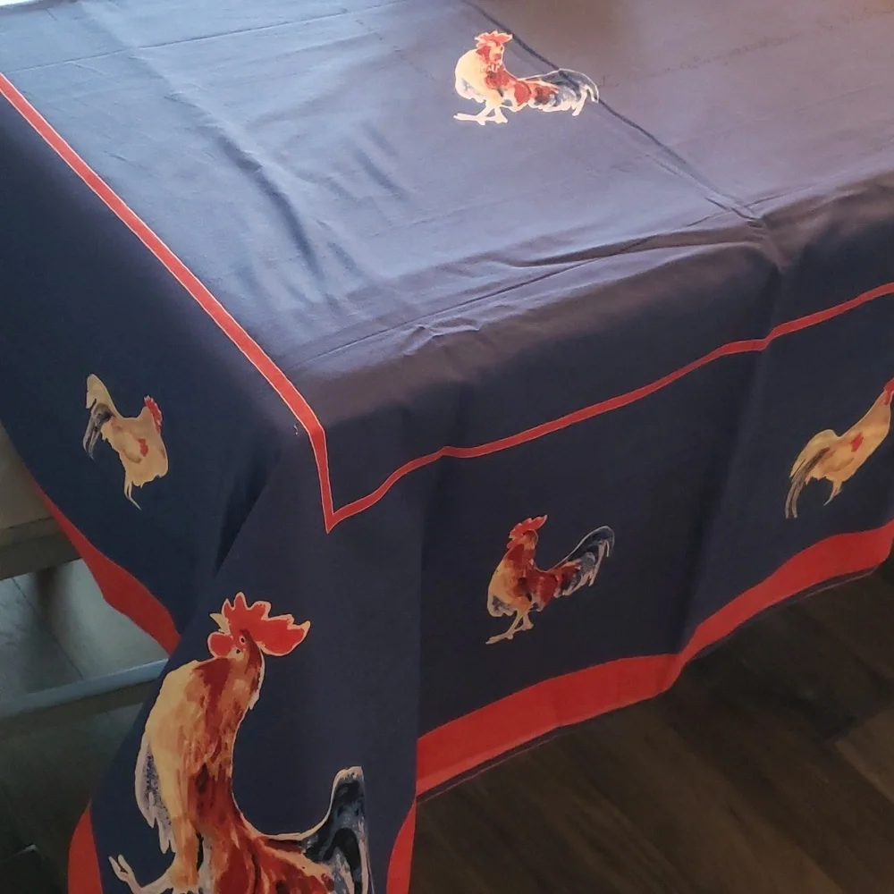 Williams Sonoma Tablecloth 70 x 108